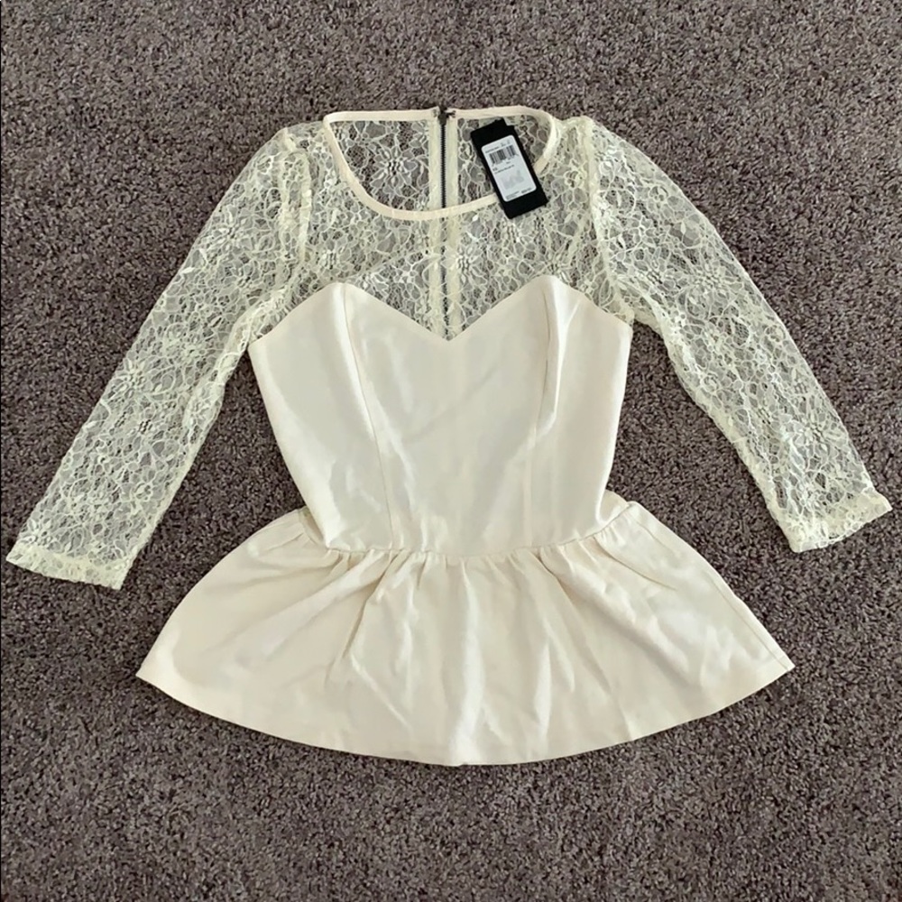 Women blouse ( brand : GUESS )